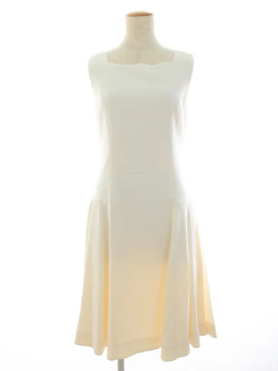 フォクシーブティック ワンピース 38706 Dress 2018年 ホワイト買取参考価格 | 東京都北区
