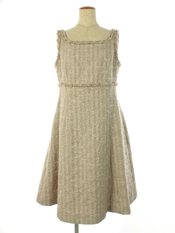 フォクシーブティック ワンピース Dress Tweed 39220 2019年 ベージュ買取参考価格 | 浜松市中央区