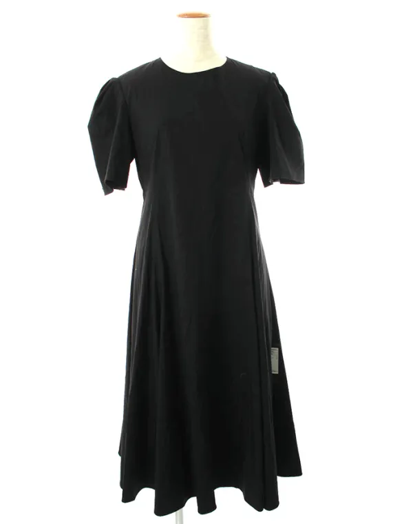 フォクシーブティック ワンピース DELAIR DRESS 42246 2021年 ブラック買取参考価格 | 東京都港区