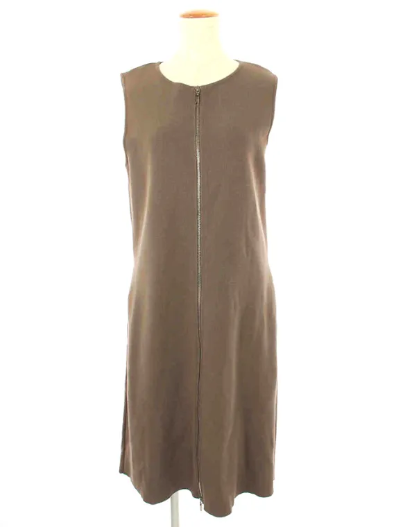 フォクシーブティック ワンピース Knit Dress 2021増産品 37987 2021年 ブラウン買取参考価格 | 大阪市北区