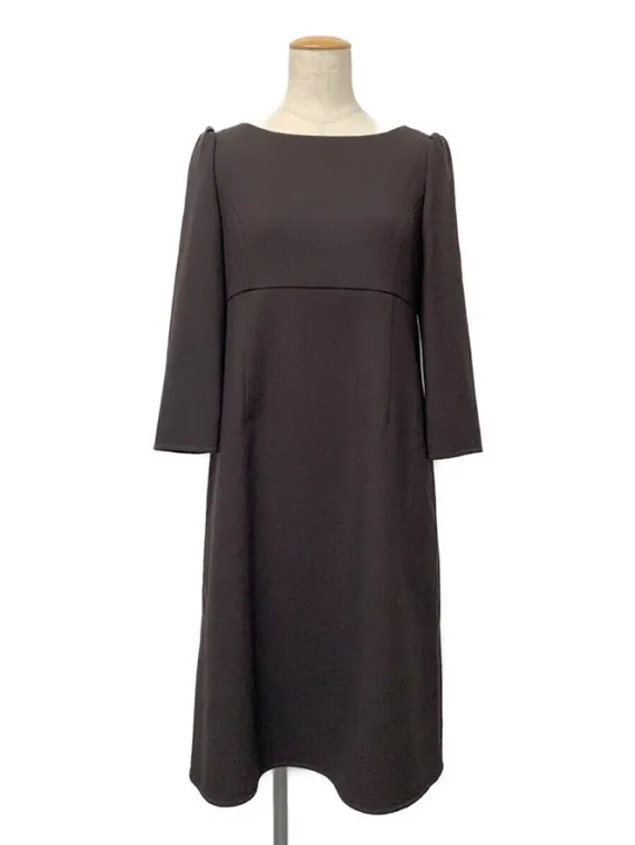 フォクシーブティック ワンピース Dress CHARLOTTE 41836 2022年 ブラウン買取参考価格 | 愛知県岡崎市