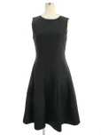 フォクシーブティックワンピース 36737 Paneled Seam Dress 2017年 ブラックの参考買取価格