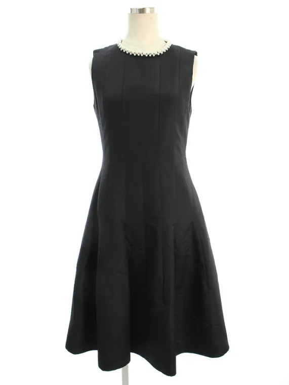 フォクシーブティック ワンピース 36737 Paneled Seam Dress 2017年 ブラック買取実績 | 大阪市中央区