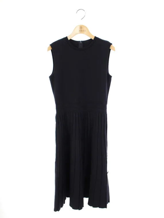 フォクシーブティック ワンピース 39482 Dress knit ピーチメルバ 2019年 ネイビー買取参考価格 | 埼玉県所沢市