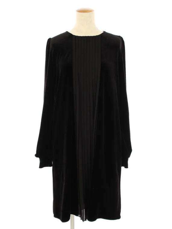 ベロアノワール by フォクシーニューヨーク ワンピース Dress 40145 2019年 ベルベットブラック買取参考価格 | 兵庫県宝塚市