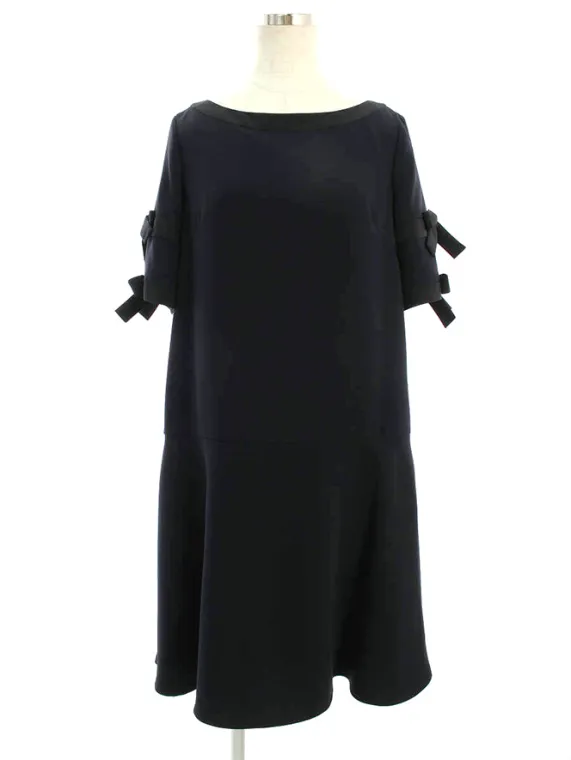 ルネ(Rene) ワンピース 袖リボン フレア 5836040 2018年 ネイビー買取参考価格 | 横浜市青葉区
