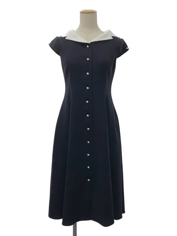 ルネ(Rene) ワンピース LIIMITED EDITION パールボタン フレア 6226831 2022年 ブラック買取参考価格 | 奈良県生駒市