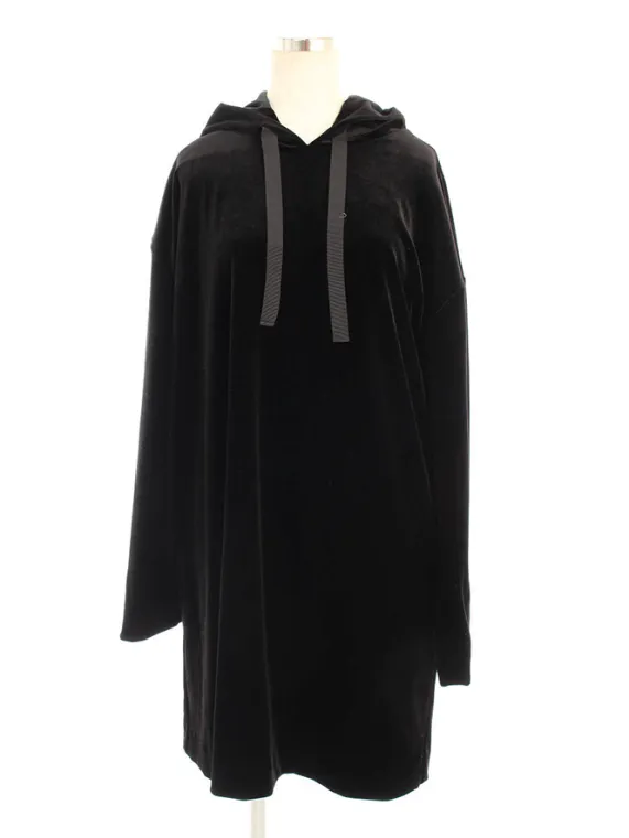 フォクシースポーツ ワンピース 40716 Lounge Dress 2019年 ベルベットブラック買取参考価格 | 兵庫県宝塚市
