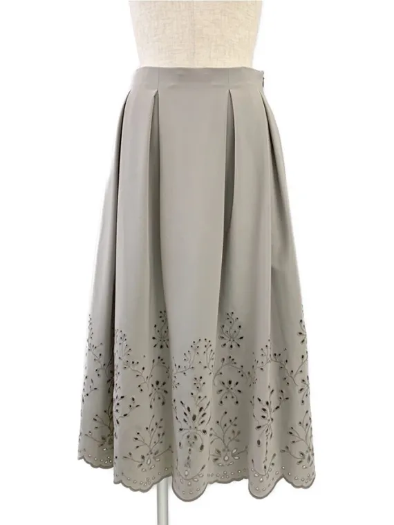 フォクシーニューヨーク スカート Aster Skirt 42693 2022年 カフェオーレ買取参考価格 | 川崎市中原区