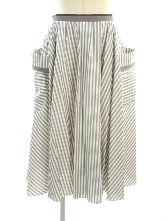 フォクシーブティック スカート 39708 Skirt Lorette 2019年 ホワイト買取参考価格 | 大阪市浪速区
