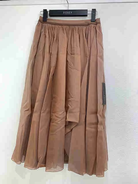 フォクシーブティック スカート 2020年 40950 Skirt Sheer Circular テラコッタ買取参考価格 | 東京都中央区