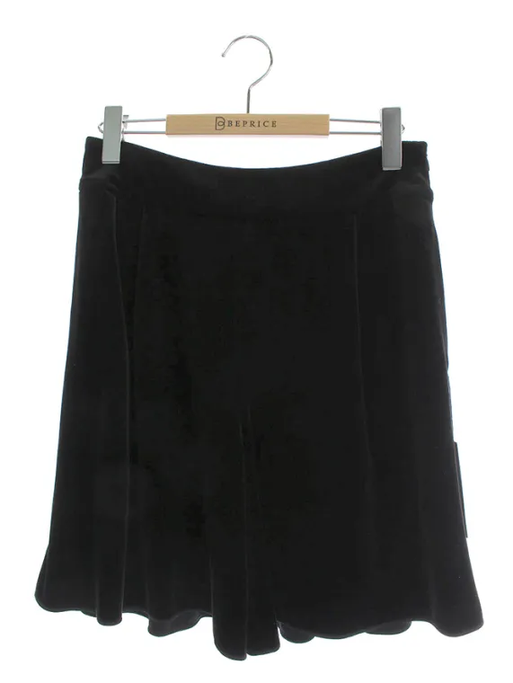 ベロアノワール by フォクシーニューヨーク パンツ 40455 ハーフV 2020年 ブラック買取実績 | 東京都渋谷区