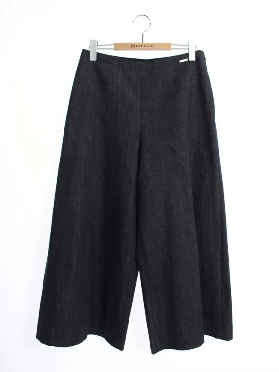 フォクシーニューヨーク デニムパンツ 37027 Pants Indigo 2017年 ネイビー買取参考価格 | 仙台市太白区