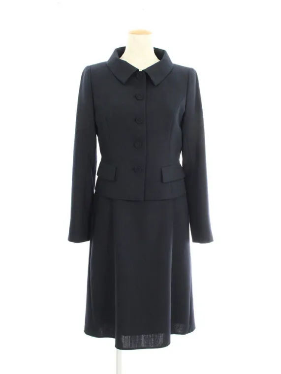 フォクシーブティック ワンピーススーツ 35581 Ceremony Suit 2018年増産品 2018年 ブラック買取参考価格 | 札幌市白石区