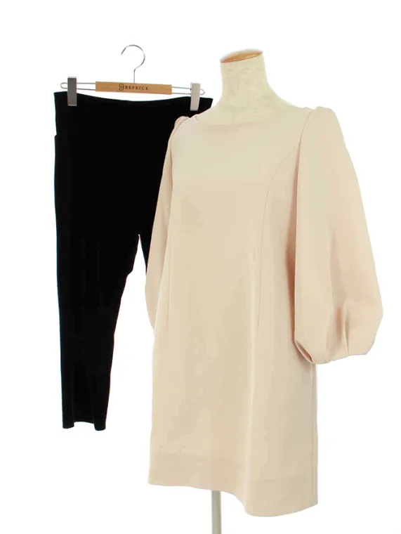 デイジーリン パンツスーツ Tunic & Leggings “Audrey Puff” 06291 2021年 ブラック買取参考価格 | 東京都国立市