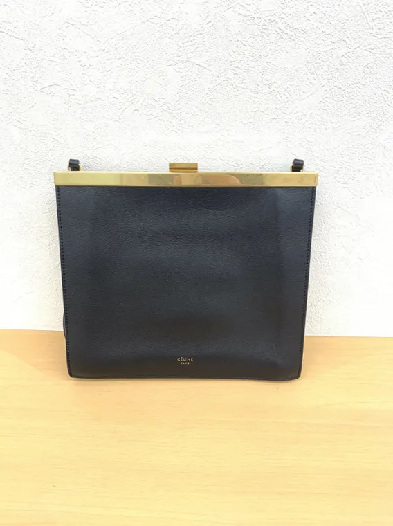 セリーヌ ショルダーバッグ クラスプ ミニ カーフレザー ゴールド買取参考価格 | 奈良県生駒市