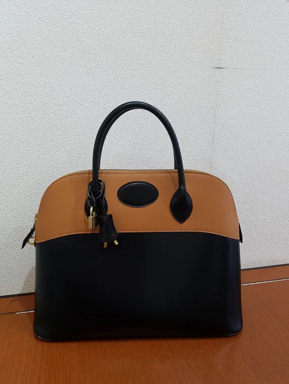 エルメス ボリード 35 ボックスカーフ バイカラー ブラウン買取参考価格 | 大阪市阿倍野区