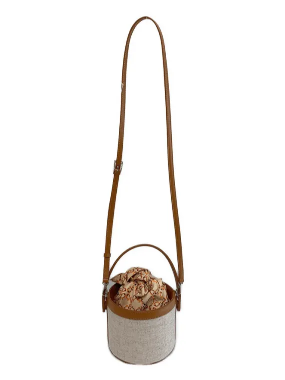 フォクシーブティック ハンドバッグ Bag Petit Picnic 40944 2020年 ブラウン買取参考価格 | 東京都千代田区