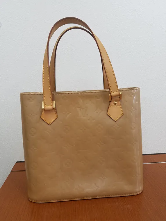ルイヴィトン ヴェルニ ヒューストン M91340 ハンドバッグ 2005年 ベージュ買取参考価格 | 東京都国分寺市