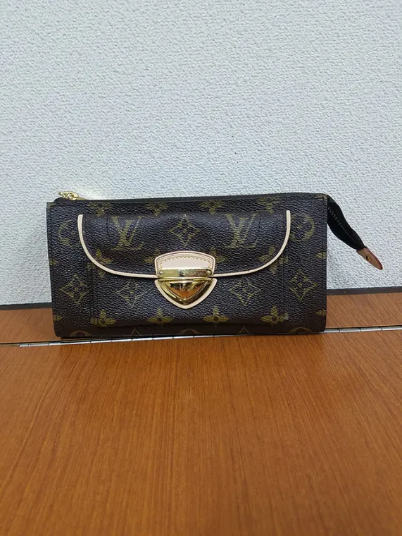 ルイヴィトン 財布 ポルトフォイユ アンソリッド M61781 2010年 ブラウン買取参考価格 | 奈良県御所市