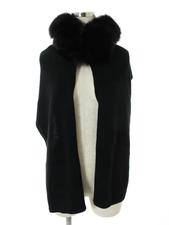 フォクシーブティック ストール ショール 34526 Capuche Snow White フォックスファー 2015年 ブラック買取参考価格 | 静岡県三島市
