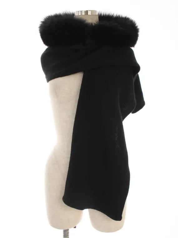 フォクシーブティック ストール ショール 34526 Capuche Snow White 2015年 ブラック買取参考価格 | 兵庫県宝塚市