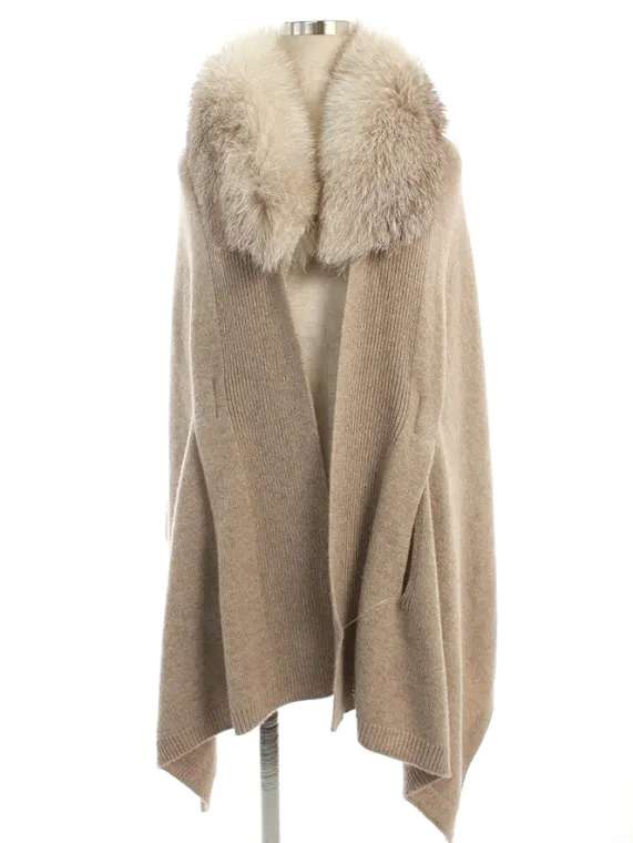 フォクシーブティック ストール ショール 35979 Cape Stole フォックスファー 2016年 ベージュ買取参考価格 | 札幌市中央区