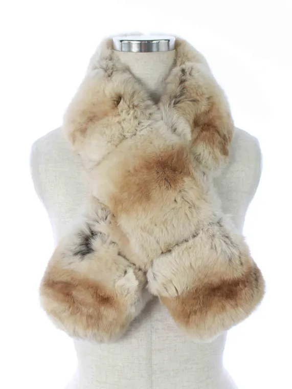 デイジーリンforフォクシー マフラー 30803 Chinchilla Tie チンチラファー 2014年 ベージュ買取参考価格 | 東京都新宿区