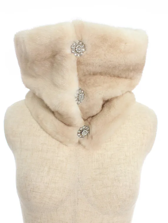 フォクシーブティック ネックウォーマー スヌード 39025 Mink Fur Jewel Snood 2017年 ベージュ買取参考価格 | 北九州市八幡西区