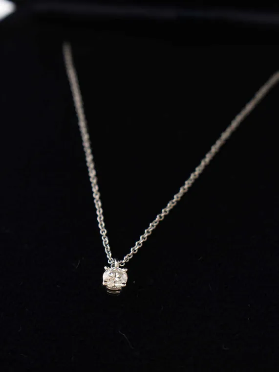 ティファニー PT950 D0.24ct VS2 VG G ソリティアダイヤ ネックレス 2.5g シルバー買取参考価格 | 名古屋市中村区