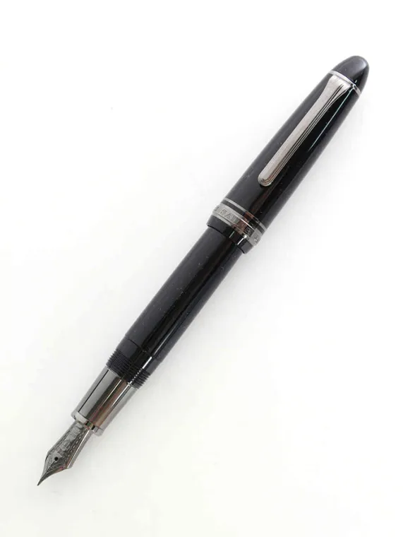 セーラー 万年筆 プロフィット ブラックラスター 21K 2021年 ブラック買取参考価格 | 横浜市港北区