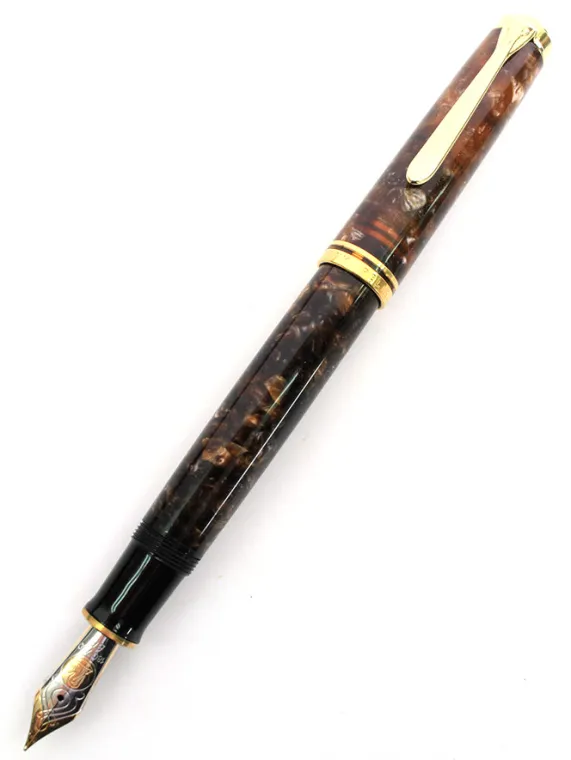 ペリカン 万年筆 スーベレーン M800 ルネッサンスブラウン EF 18K ブラウン買取参考価格 | 島根県大田市