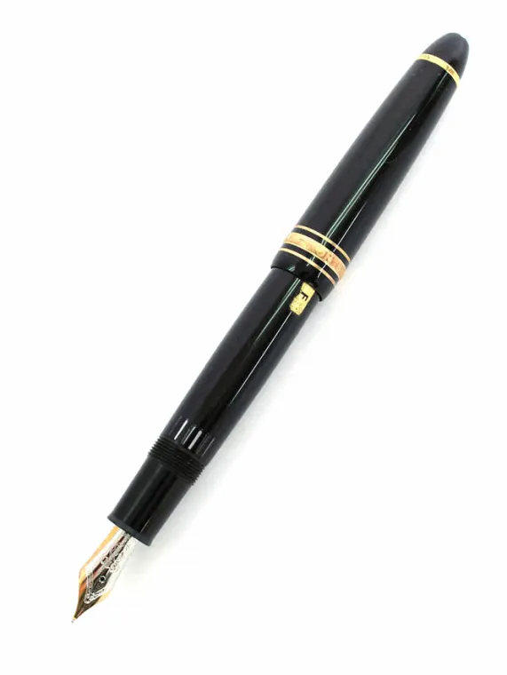 モンブラン 万年筆 マイスターシュテュック 149 ペン先14K ゴールド買取参考価格 | 静岡県掛川市