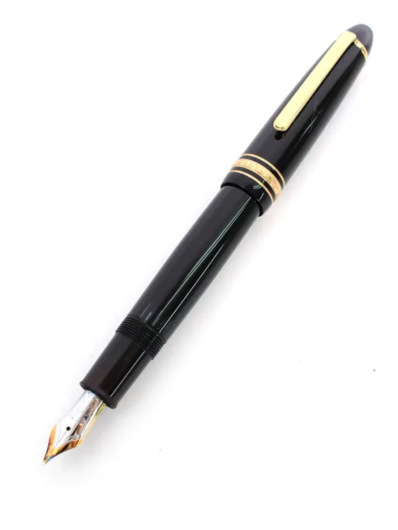 モンブラン 万年筆 マイスターシュテュック 14K ブラック買取参考価格 | 群馬県伊勢崎市