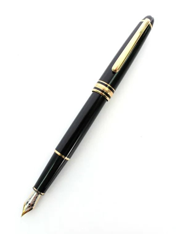 モンブラン 万年筆 4810 マイスターシュテュック ペン先K18 ブラック買取参考価格 | 大阪府枚方市