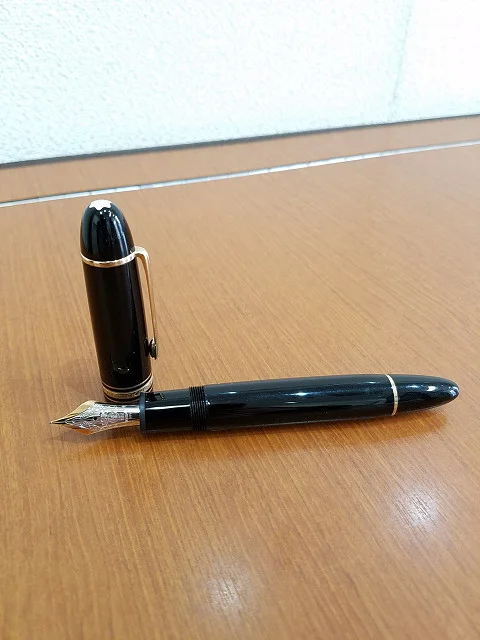 モンブラン マイスターシュテュック149 14K ブラック 万年筆買取参考価格 | 徳島県鳴門市