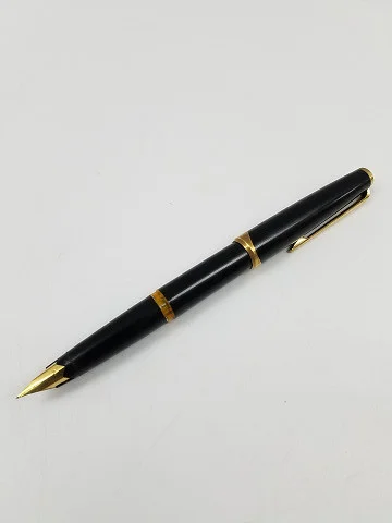 モンブラン 万年筆 121 18K クラシック ブラック買取参考価格 | 大阪市中央区