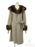 フォクシーブティックコート ロシアンセーブルファー付き カシミヤの参考買取価格