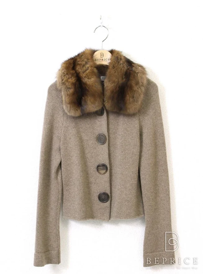 フォクシーブティック ジャケット ニット セーブルファー付 23156 ブラウン買取実績 | 東京都新宿区