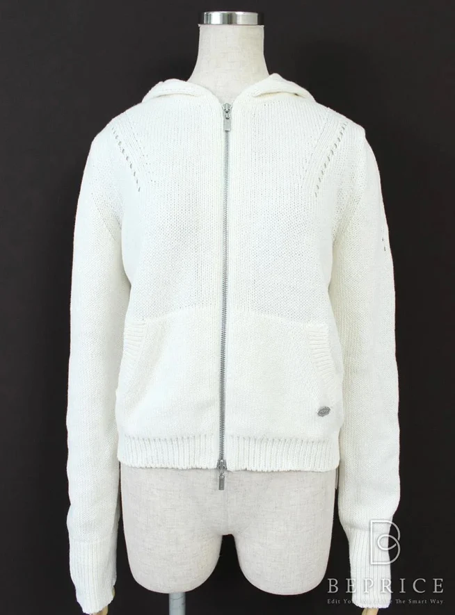 フォクシーブティック トップス パーカー Deauvillo買取実績 | 愛知県名古屋市