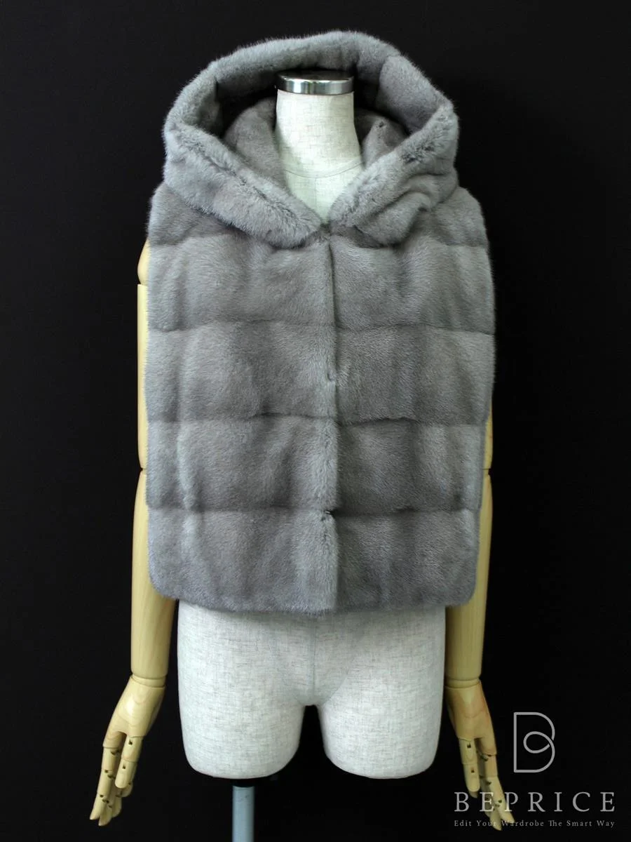 フォクシーブティック ベスト ミンクファー Gray pearl買取実績 | 大阪府河内長野市