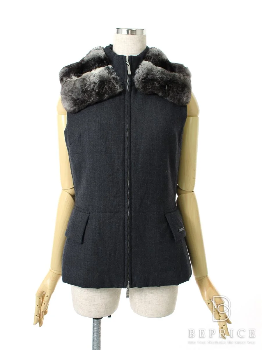 フォクシーブティック ベスト 中綿 チンチラファー付買取実績 | 東京都世田谷区