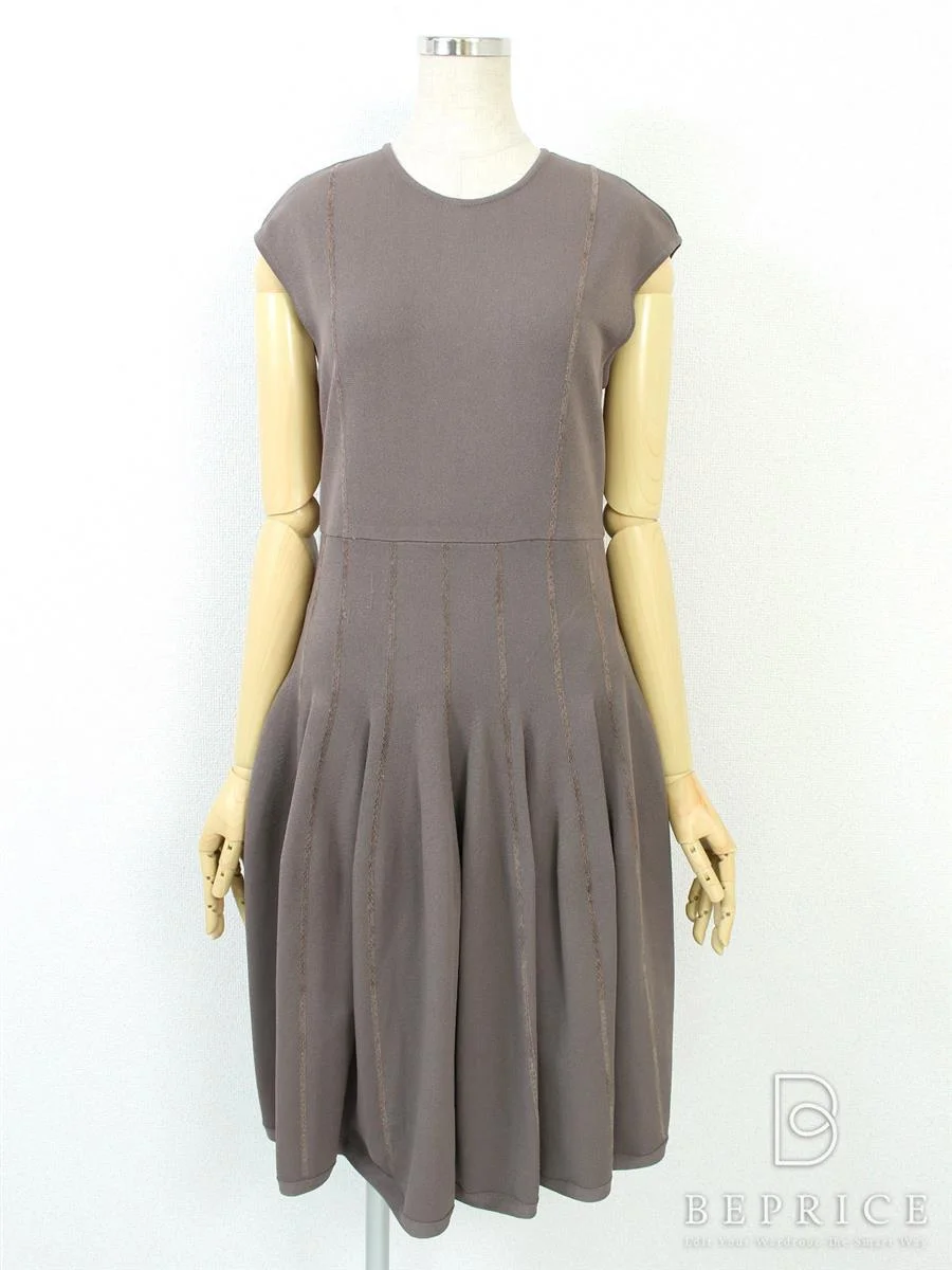 フォクシーブティック ワンピース Lily Ruffle買取実績 | 兵庫県宝塚市