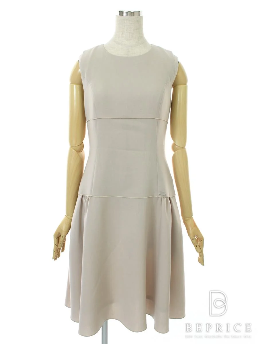 フォクシーブティック ワンピース ノースリーブ レディスピーガ買取実績 | 大阪府大東市