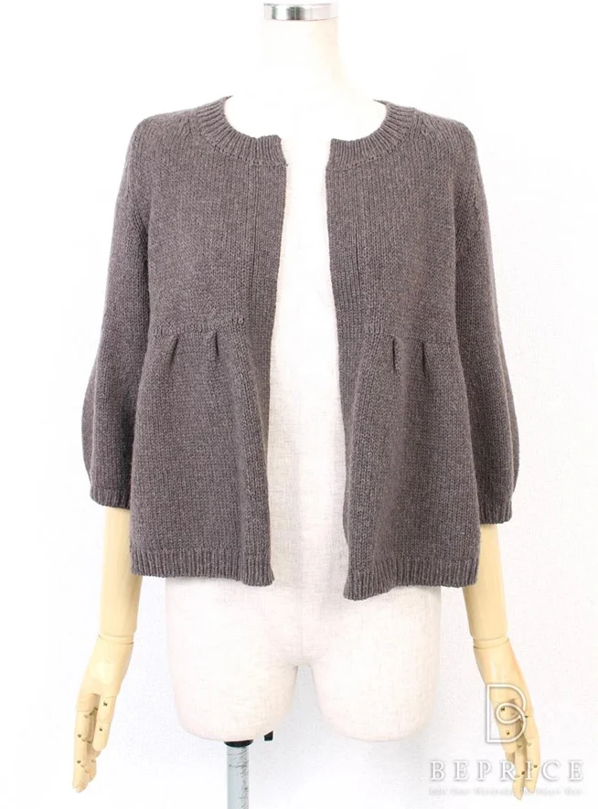 フォクシーブティック カーディガン ウールBLEND ピンブローチ付買取実績 | 東京都世田谷区