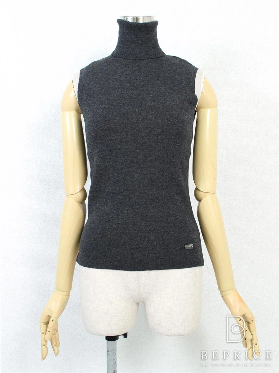 フォクシーブティック トップス グレースウールタートルノースリーブ買取実績 | 東京都千代田区