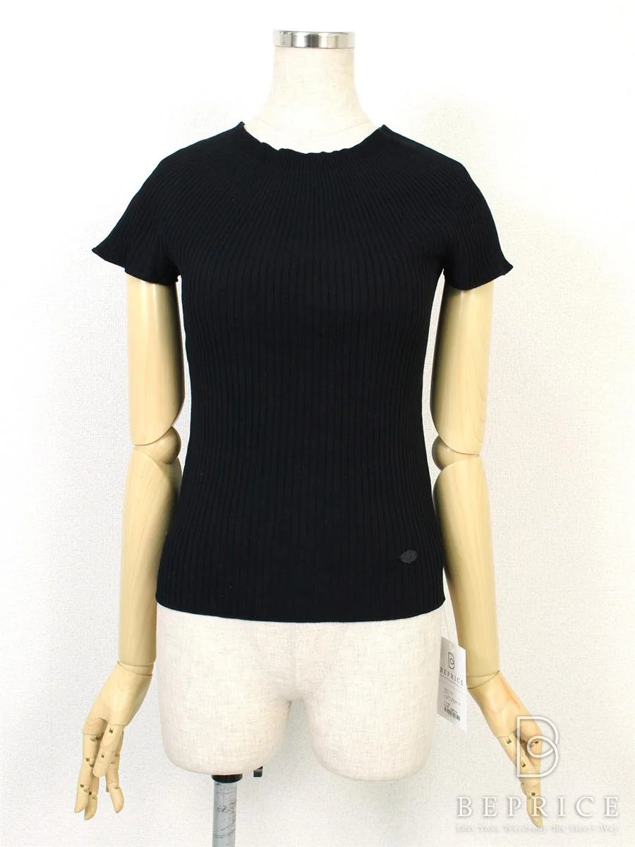 フォクシーブティック カットソー 2016年 トップス Everyday Knit ボートネック 35269 ブラック買取参考価格 | 東京都豊島区