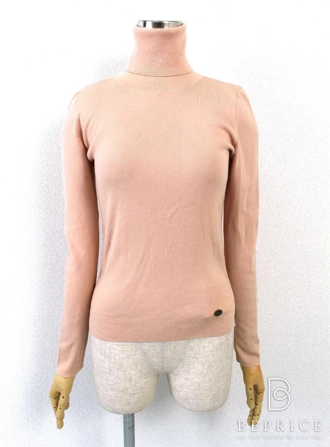 フォクシーブティック トップス グレースタートルセーター買取実績 | 大阪府高槻市