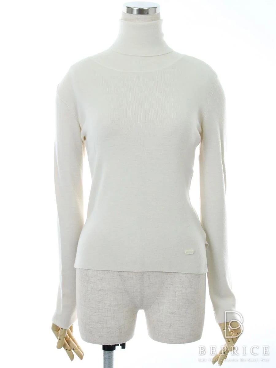 フォクシーブティック トップス Wool Turtleneck Sweater買取実績 | 横浜市西区