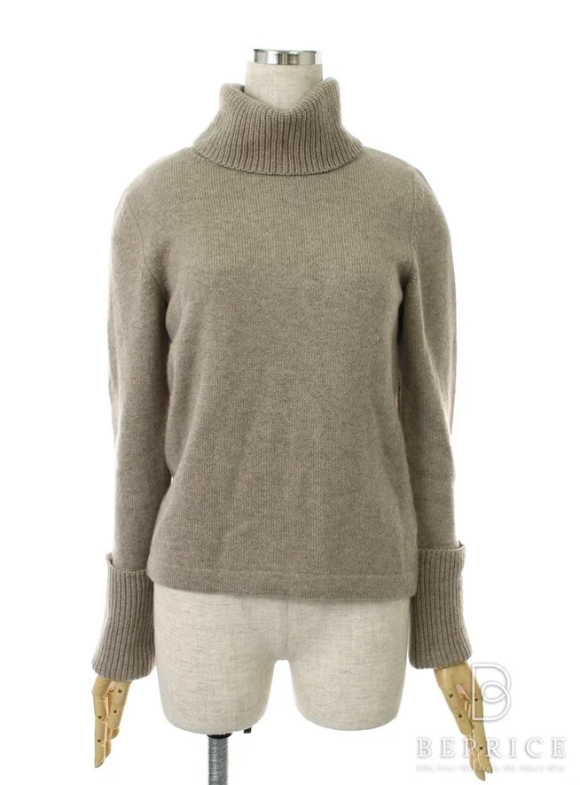 フォクシーブティック トップス セーター White Snow買取実績 | 京都府